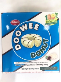 Bánh Doowee Donut Phủ Sôcôla Trắng Nhân Kem Sữa