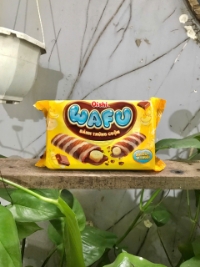 Bánh Trứng Cuộn Wafu Oishi Sôcôla Vị Chuối