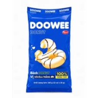 Bánh Doowee Donut Phủ Sôcôla Trắng Nhân Kem Sữa